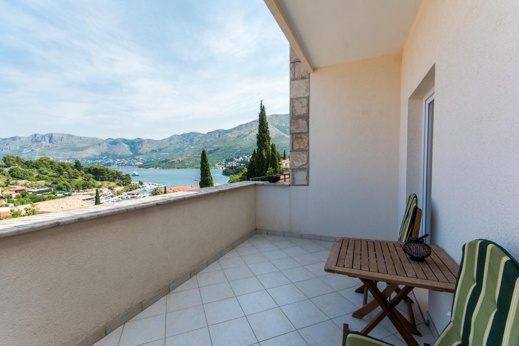 Dadic Apartment